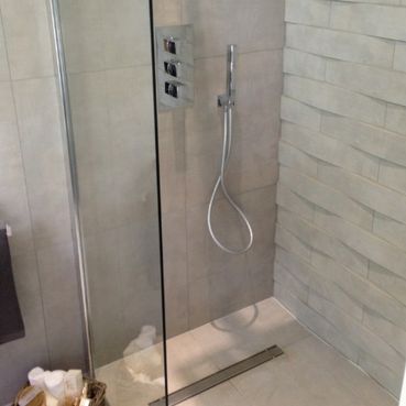Stone Heat Ltd - Bathrooms - Shower - Loughton 